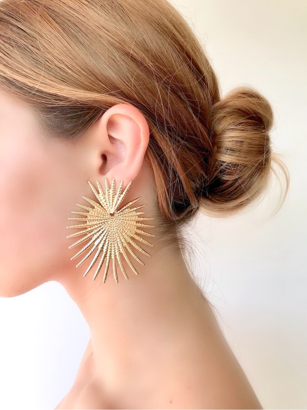 Fashion Jewelry Gold Sunburst Statement Drop Earrings - Women Jewelry